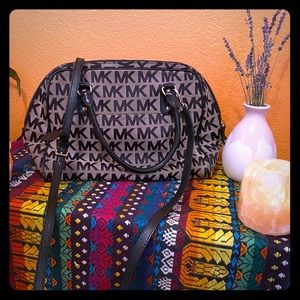 Michael Kors Cross-body purse